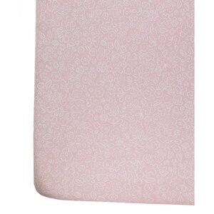 NWT Living Textiles Baby Girls Flower Print Crib Sheet Pink / White Flower Crib